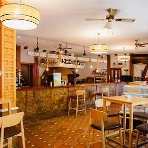 Escua Apartahotel